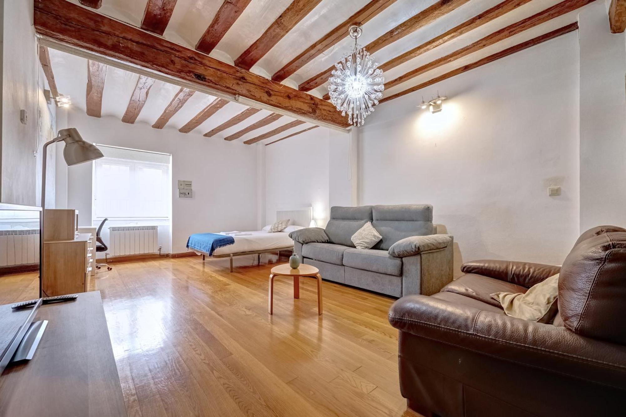 פמפלונה Casa Iruna By Clabao מראה חיצוני תמונה
